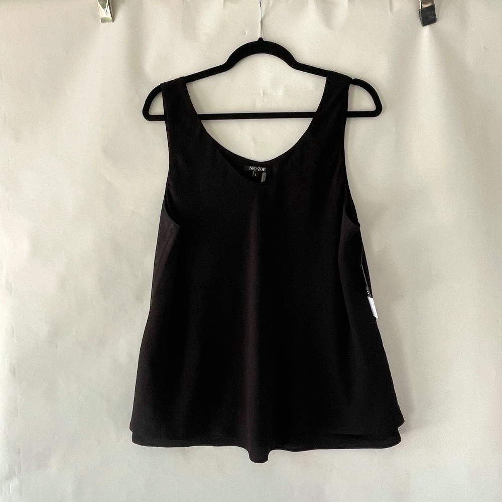 Nic + Zoe black sleeveless swing top sz L
